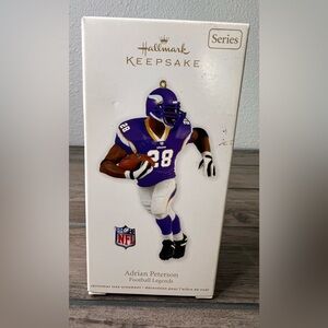 Hallmark NEW 2011 NFL Football Legends Adrian Peterson 17th Christmas Ornament